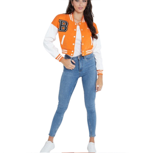 Vestes d'université longues pour femmes fabriquées au Pakistan OEM en tissu de laine vente à chaud de vestes d'université Latterman avec logo de marque personnalisé - Product Image 1