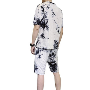 Conjunto de Dos Piezas Tie-Dye Blanco y Negro, Ropa Urbana, Camiseta Cómoda y Pantalones Cortos Deportivos, Look de Moda, Conjuntos para Hombre - Product Image 2