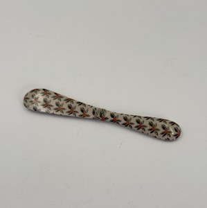 Nouveauté Couteau à beurre en acier inoxydable avec finition émaillée Couteau à fromage Couteau à beurre pour la maison, l'hôtel et le restaurant - Product Image 3