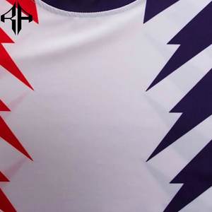 Vêtements de gym Rash Guard légers de haute qualité pour hommes avec logo personnalisé chemise de sublimation en polyester spandex OEM/ODM Service - Product Image 4