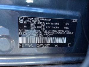 LIMPIO 2023 To-yo-ta Ve_n_za LE AWD - Product Image 3