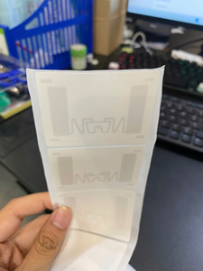 Uhf RFID nhãn 50x30 mét chip qr7u, sản xuất tại Việt Nam, antennasize 50x30 mét, đọc phạm vi: 6 đến 9 mét, tùy chỉnh, 860 - 960 MHz - Product Image 2