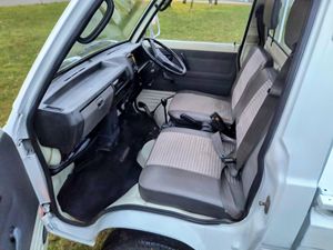 Offre promotionnelle : Suzuki Carry Truck 4x4 de 1984, véhicule d'occasion, faible kilométrage - Product Image 2