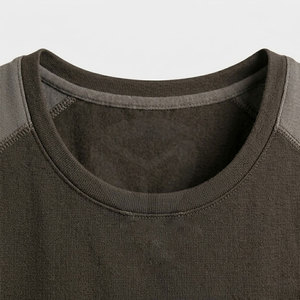 เสื้อกล้ามผู้ชายลำลอง ออกแบบมาเพื่อความสบายตลอดวันด้วยผ้าเนื้อเนียน ทรงหลวมสบาย และดีไซน์ทันสมัย - Product Image 6