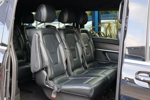 UTILISÉ LHD/RHD 2019 MERC-ED-ES-BE-NZ V-CLASS 2.1D V250D EXTRA LONG AMG LINE - Product Image 2