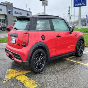 MINI Hardtop 2024 IMPECABLE, 2 Puertas, Cooper S - Product Image 2