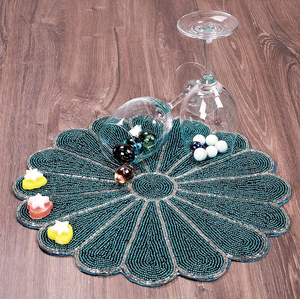 Mantel Individual Semilla Cuentas Bordado Arte Semilla Cuentas Costura Abalorios Técnicas Diseños hechos a mano de La India Mantel hecho a mano - Product Image 4