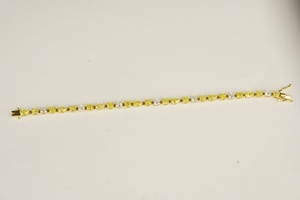 Elegante Pulsera de Diamantes Cultivados en Laboratorio, Corte Pera, Personalizable en Quilates, VS1, Oro, Oro Rosa, Plata, OEM, B2B, para Mujer, Certificado IGI - Product Image 3