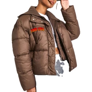 Blouson matelassé court OEM pour femme, épais, respirant, de haute qualité, 100 % polyester, imperméable, à boutons, 2026 - Product Image 4