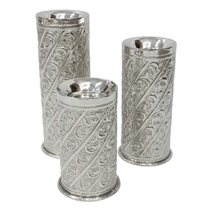 Candelabro Decorativo de Metal Curvado a Mano con Diseño Marroquí y Acabado Antiguo para Decoración de Fiestas Navideñas - Product Image 6