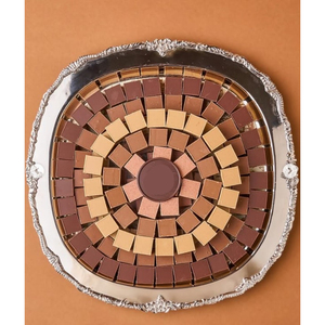 Plateau en métal argenté de qualité créative servant du chocolat avec poignée affichage de desserts au chocolat de conception standard pour un événement spécial - Product Image 3