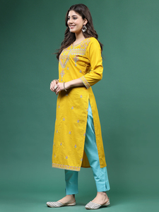 Ensemble Kurta Kurti Palazzo pour femmes, couleur moutarde, coton, col en V, manches longues, broderie, coupe évasée, dernière mode ethnique - Product Image 3