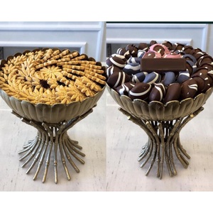 Vaisselle moderne écologique Bol de service sucré au chocolat Bol à chocolat au design floral en métal de qualité supérieure avec support On-Sale - Product Image 1