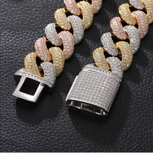 Chaîne unisexe tendance en alliage de 18 mm avec diamants glacés et moissanite blanche, classique, personnalisable pour mariage - Product Image 3