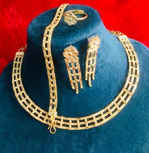 Collar de pendientes de joyería clásica de moda con chapado en oro de 24 quilates para mujer, accesorios nupciales para fiesta o regalo, venta de exportación - Product Image 1