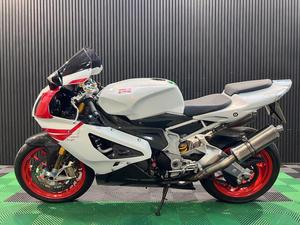 Aprilia RSV 1000 2015, motocicletas deportivas usadas con volante a la izquierda y a la derecha en venta - Product Image 6