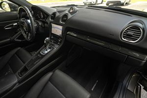 2024 718 Cayman S 350-hp Turbo Flat-4, Paquetes Premium y Sport Chrono, Sin Modificar - Product Image 4