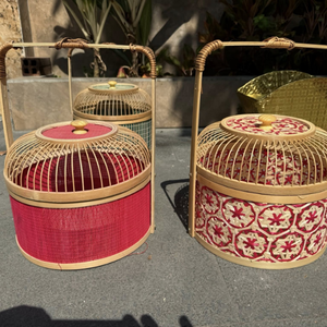 Boîte en bambou artisanale, panier à bonbons de mariage, souvenir et emballage cadeau pour aliments recouverts de bambou - Caryln - Product Image 4