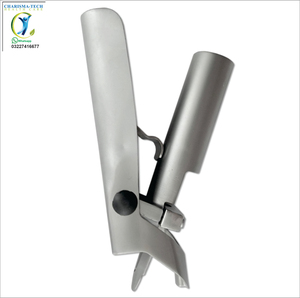 Outil de décapage de queue vétérinaire de haute qualité en acier inoxydable pour la gestion du bétail – Instrument vétérinaire - Product Image 5