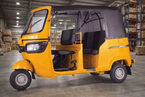 Achetez un tricycle électrique 2026 à carrosserie ouverte, un rickshaw commercial à 3 roues, un taxi pour utilisation sur les routes montagneuses rurales - Product Image 5