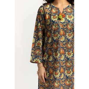 Camisa de Vestir Casual Azul para Mujer con Estampado Dorado - Product Image 3