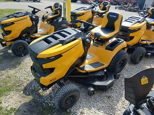 เครื่องตัดหญ้าแบบนั่งขับ Cub Cadet XT1 LT50 สำหรับบ้านพักอาศัย - Product Image 3