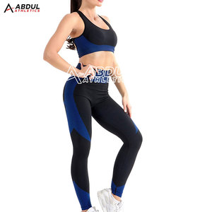 Ensemble de yoga avec tissu extensible et coupe confortable pour l'entraînement et l'exercice, parfait pour la salle de sport et les activités de plein air - Product Image 6