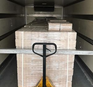 Pellets de Leña de Pino Europeo de Primera Calidad, 15 kg, Certificación DIN Plus/EN Plus-A1, Briquetas de 6 mm de Diámetro, Astillas de Madera en Venta - Product Image 4