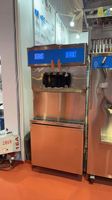 2024 nouveauté double systèmes automatique machine à crème glacée au yaourt glacé machine à crème glacée molle à vendre