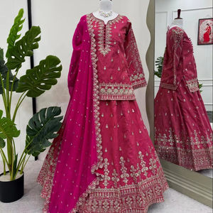 Beautiful Party Wear Top-sharara y Dupatta con hilo con trabajo de secuencia - Product Image 1