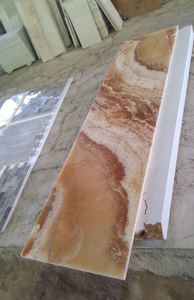 แผ่นหินออนิกซ์สีน้ำตาลโปร่งแสงมาตรฐานส่งออกของอินโดนีเซีย ขนาด 600x600 มม. ตัดตามขนาด ดีไซน์ทันสมัย ขัดเงา ทนทาน เป็นมิตรกับสิ่งแวดล้อม - Product Image 5