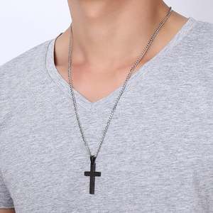 จี้สร้อยคอรูปกางเขนสแตนเลสสำหรับผู้ชายประดับเพชรและมุก - Product Image 5