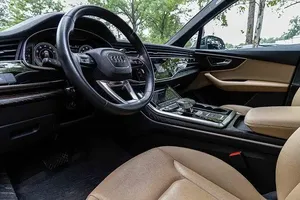 ใช้แล้ว2022 Q7 Audi 45 Premium Plus - Product Image 2