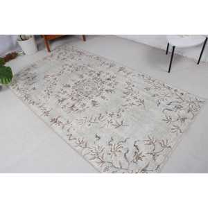 Alfombra Turca Vintage de 4.1x7.6 pies, Alfombra Gris Ombré de Lana - Product Image 1