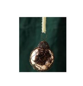 Campana de vaca de latón decorativa con intrincado diseño grabado perfecto para decoración de entrada de granja y eventos temáticos pastorales - Product Image 5