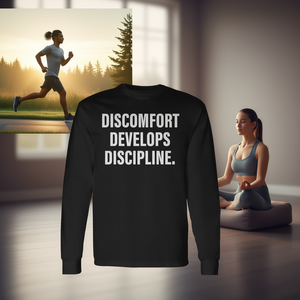 Maglietta a Maniche Lunghe Unisex Nera con Scritta 'Discomfort Develops Discipline', Girocollo, Promozionale - Product Image 3