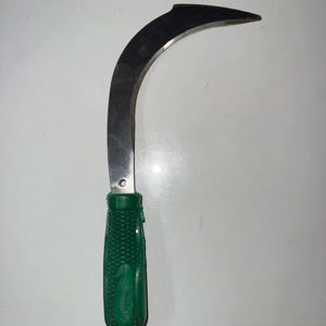 Faucille de jardin en acier à dents de fer avec manche en bois, lame de 11 pouces, zinguée et oxyde noir, longueur du manche de 10,5 cm, en promotion - Product Image 1