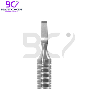 Empujador de cutículas de acero inoxidable de calidad superior Diseño antideslizante ligero duradero con hoja recta de empujador estrecho redondeado - Product Image 6