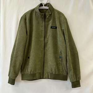 Blouson aviateur pour homme, vêtement d'extérieur tendance avec doublure intérieure confortable et design minimaliste élégant - Product Image 3