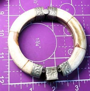 Uso diario Color natural cuerno Snack Cuff pulseras brazalete Elegante brazalete de moda para mujer y niñas regalo de aniversario de boda - Product Image 2