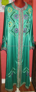 Robe Caftan Verte Pour Femme Islamique Habillage Broderie Pierre Travail et Dentelle - Product Image 2