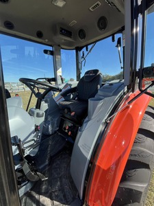 Tracteur agricole compact 4x4 Bad Boyy 5055CH 55HP, 70HP, haute productivité, construction robuste, usage polyvalent, prêt à être expédié - Product Image 6