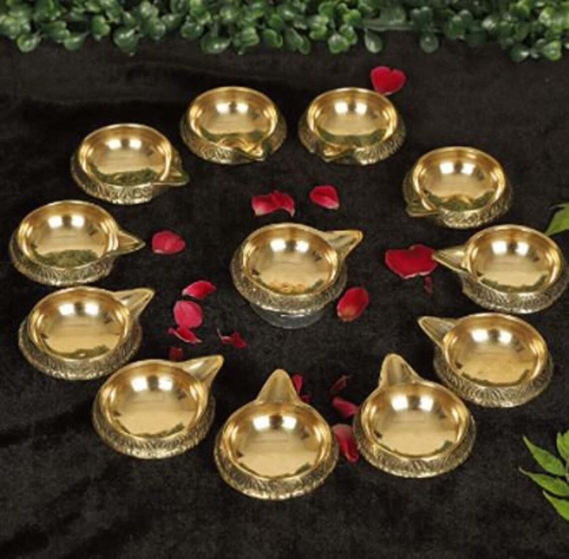 เช่นเดียวกับภาพ