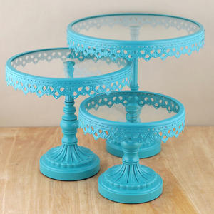 Soporte de pastel de metal personalizado azul de lujo con tapa de vidrio Juego de 3 Made India y proveedor de India al por mayor y proveedores - Product Image 1