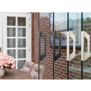 Manijas Modernas de Aluminio para Puertas Corredizas de Vidrio Templado de 10 mm para Terrazas y Jardines en Alemania - Product Image 2