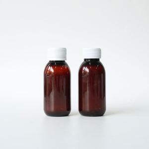 Botella PET Marrón de 100 ml con Tapa de Rosca, Forma Cilíndrica, Serigrafía para Medicamentos y Productos Farmacéuticos, Marca OEM/ODM - Product Image 3
