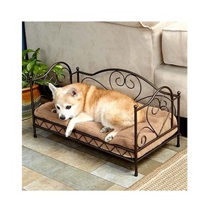 บ้านสัตว์เลี้ยงโลหะสำหรับงานหนักพร้อมล็อกทนทานและโครงสร้างป้องกันการงัดแงะเพื่อปกป้องสัตว์เลี้ยงในพื้นที่กลางแจ้ง - Product Image 1