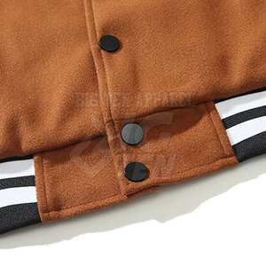 Veste universitaire pour hommes de qualité supérieure en gros, avec couleurs et styles personnalisés, idéale pour les tenues streetwear - Product Image 5