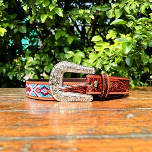 Cinturón Occidental Clásico Vintage de Cuero Genuino con Cuentas de Diamantes, Detalles Tallados a Mano y Hebilla de Aleación - Product Image 3