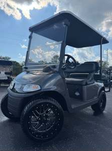 Carrito de Golf de 4 Plazas Totalmente Eléctrico, Sistema de Batería de 48V, Tiempo de Carga de 3-5 Horas, Autonomía de 30-64 km - Product Image 5